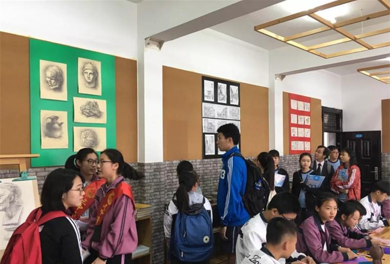 三中三澳門，探索與解析，三中三澳門，深度探索與解析