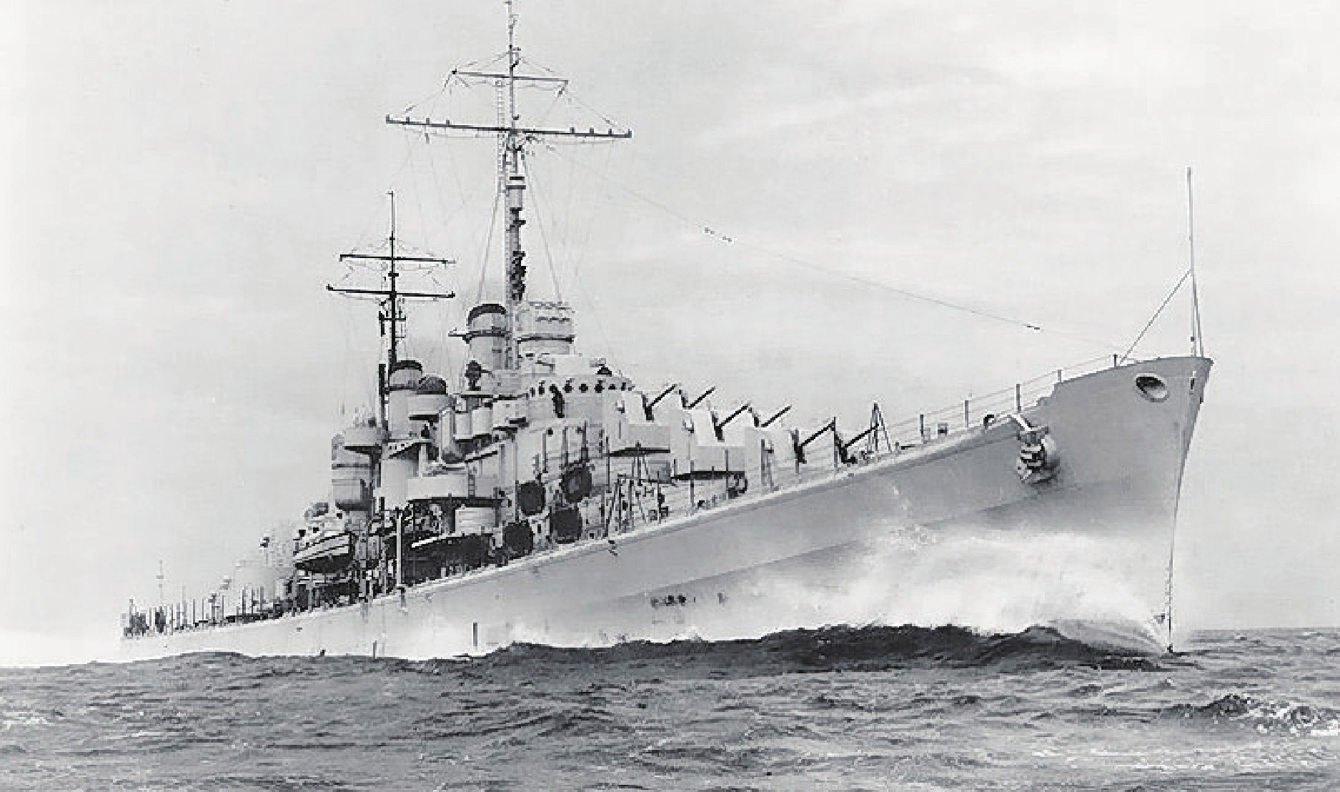 二戰(zhàn)最優(yōu)秀的輕巡洋艦，卓越性能與傳奇故事，二戰(zhàn)最優(yōu)秀的輕巡洋艦，卓越性能鑄就傳奇故事