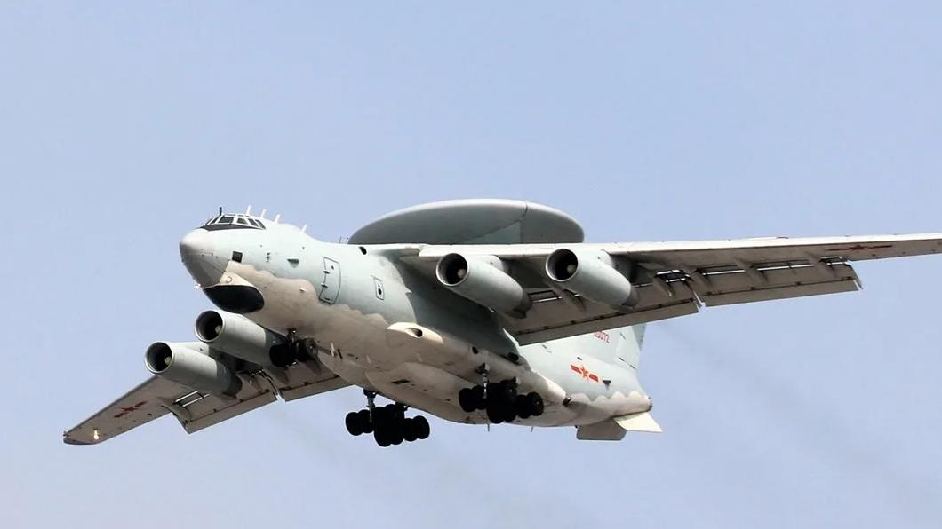 空警預(yù)警機(jī)2000，技術(shù)前沿的空中衛(wèi)士，技術(shù)前沿的空中衛(wèi)士——空警預(yù)警機(jī)2000