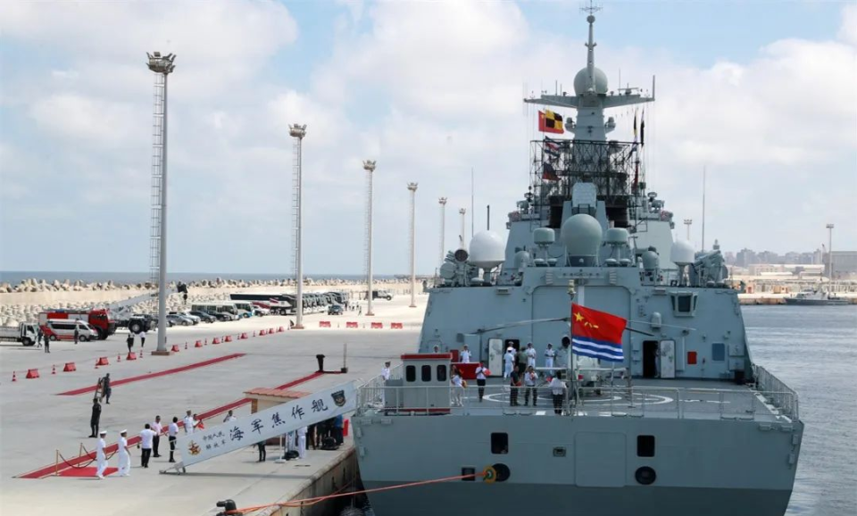 中國海軍112艦，展現(xiàn)大國海軍力量的重要標(biāo)志，中國海軍112艦，大國海軍力量的驕傲標(biāo)志