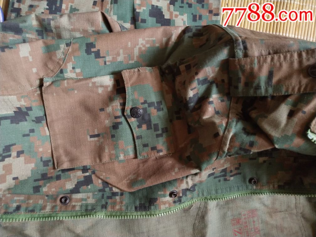 探索經(jīng)典，87式迷彩服圖片展示與回顧，探索經(jīng)典，87式迷彩服圖片回顧與展示