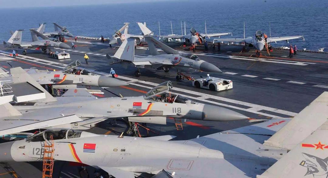 中國同時開建四艘航母，全球海軍建設(shè)的新里程碑，中國四艘航母同時開建，全球海軍建設(shè)邁入新紀(jì)元