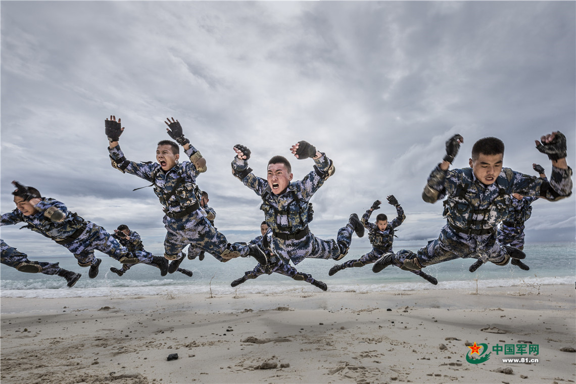 最新軍事圖片高清壁紙，展現(xiàn)現(xiàn)代軍事力量之美，現(xiàn)代軍事力量之美，高清壁紙軍事圖片展示