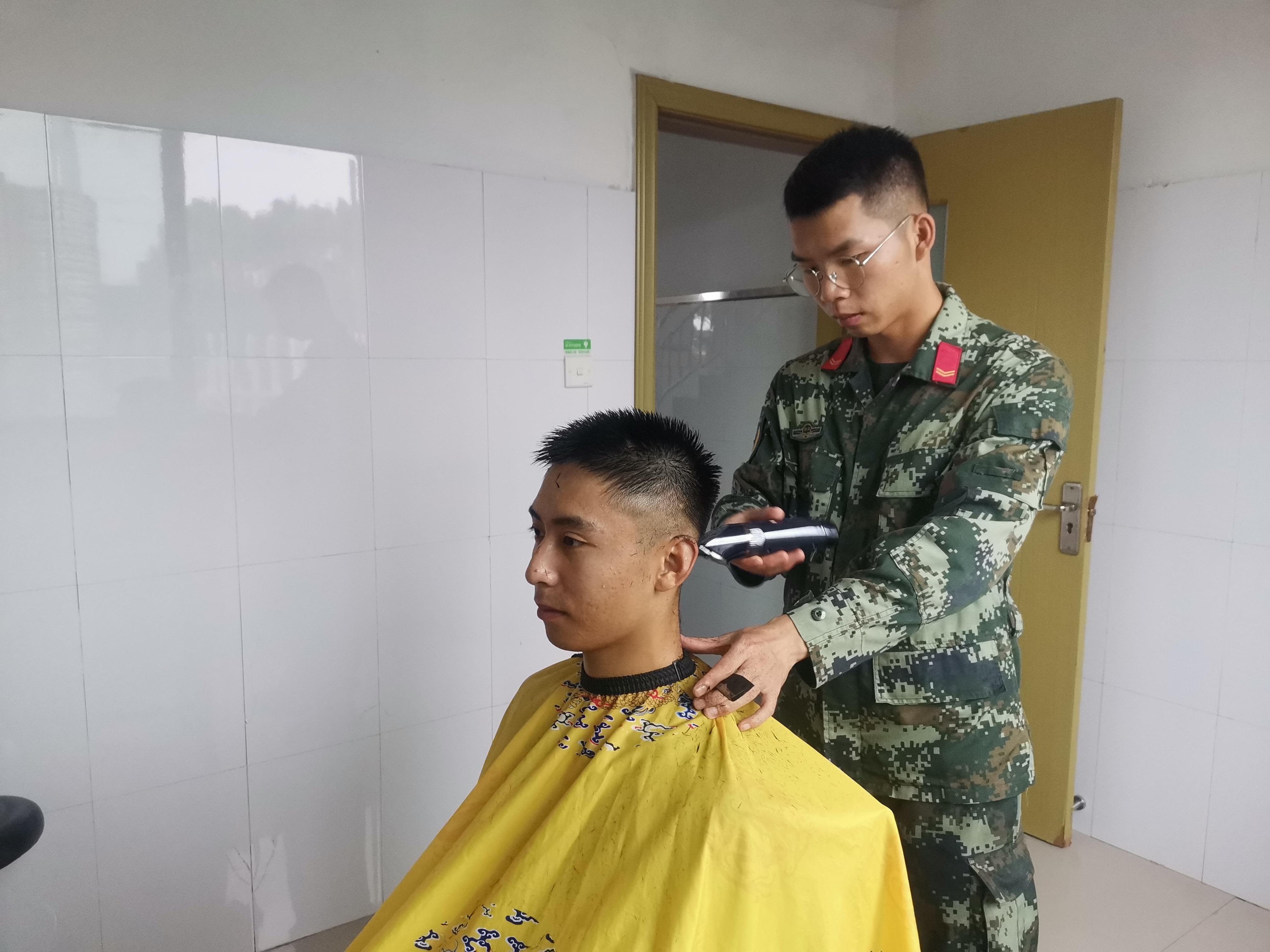 部隊生活，錘煉意志，塑造人生的獨(dú)特經(jīng)歷，部隊生活，錘煉意志，塑造人生非凡經(jīng)歷
