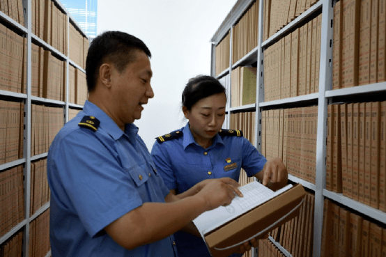 揭秘未來(lái)幸運(yùn)之門(mén)，2025年天天開(kāi)好彩資料全解析，揭秘未來(lái)幸運(yùn)之門(mén)，2025年天天開(kāi)好彩資料解析手冊(cè)