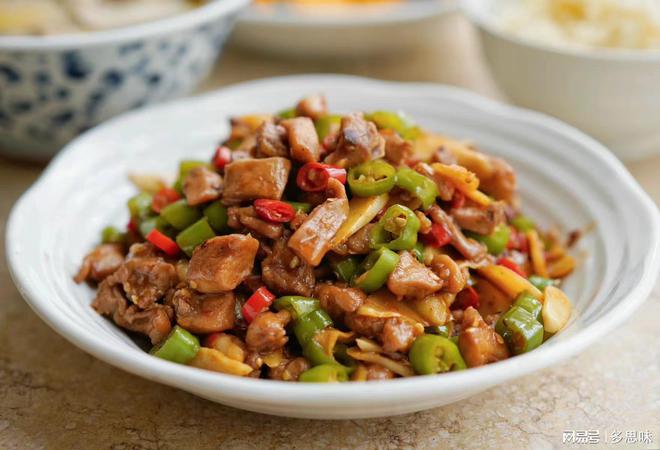 王中王兔費(fèi)一肖，揭秘背后的故事與SEO奧秘，揭秘王中王兔費(fèi)一肖背后的故事與SEO策略奧秘
