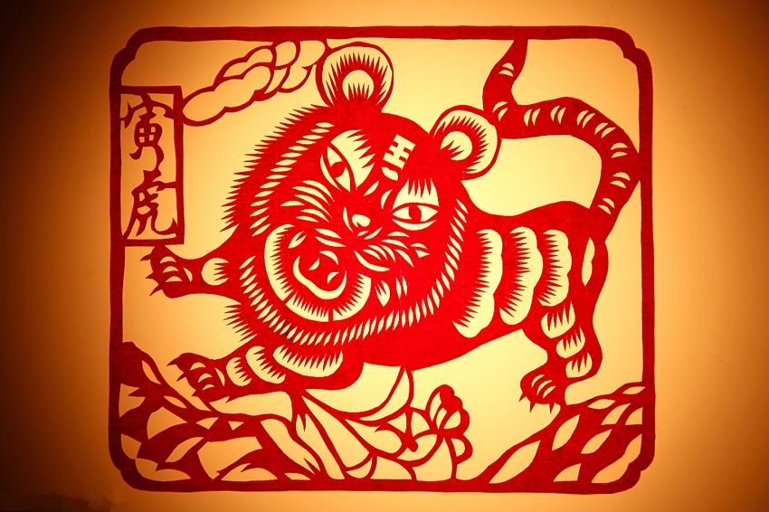 當(dāng)頭捧喝王中王，揭秘生肖奧秘，揭秘生肖奧秘，王中王的當(dāng)頭捧喝