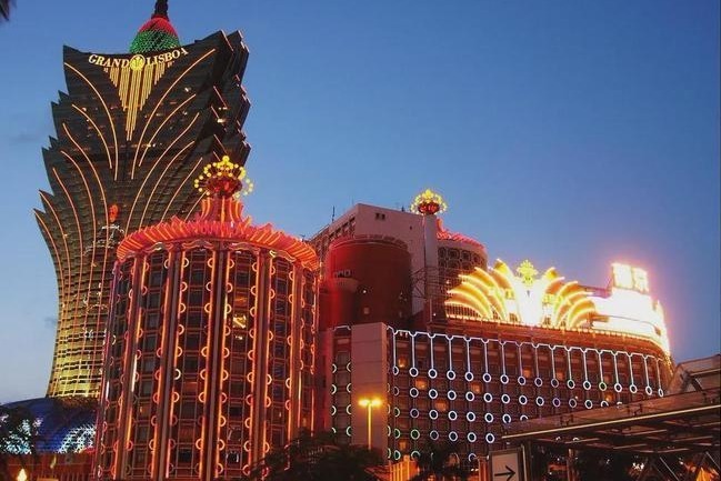 澳門鳳凰網(wǎng)三肖三準(zhǔn)，揭秘精準(zhǔn)預(yù)測(cè)背后的秘密，澳門鳳凰網(wǎng)三肖三準(zhǔn)揭秘精準(zhǔn)預(yù)測(cè)真相