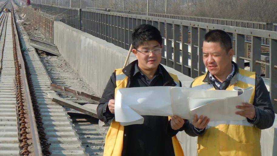 劉伯溫一肖期期淮，傳奇人物與神秘預(yù)測(cè)的背后故事，劉伯溫一肖期期淮，傳奇人物背后的神秘預(yù)測(cè)與故事揭秘