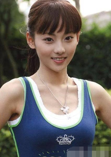 殲15與殲16戰(zhàn)斗機(jī)的區(qū)別，技術(shù)細(xì)節(jié)與性能對(duì)比，殲15與殲16戰(zhàn)斗機(jī)技術(shù)細(xì)節(jié)與性能對(duì)比解析