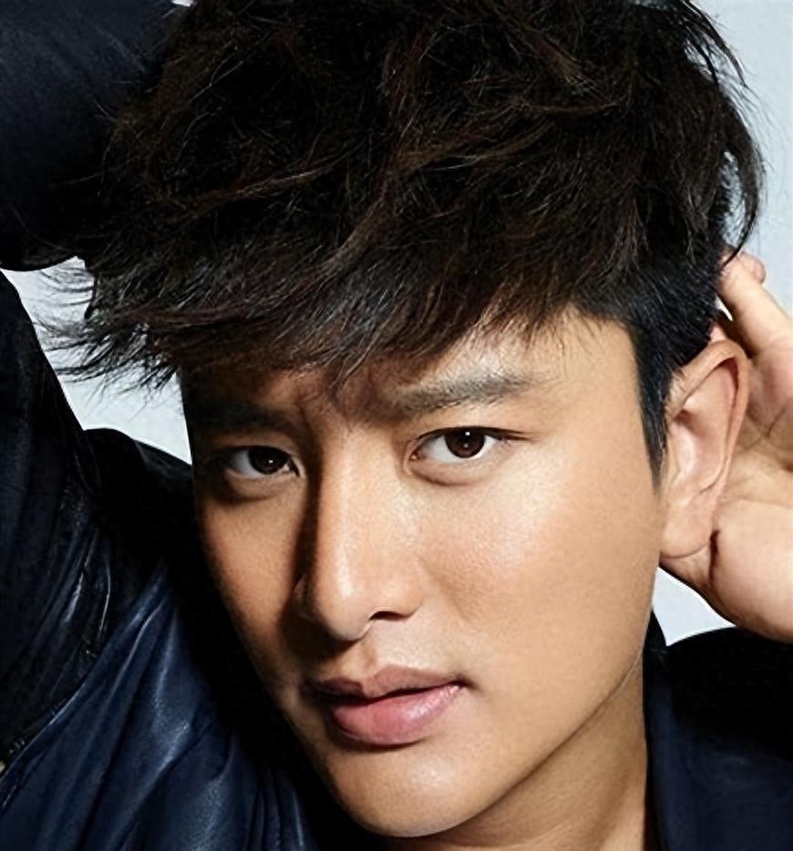 馬蘇個(gè)人資料簡(jiǎn)介及家世，深度探索中國(guó)影視界的璀璨明星，馬蘇個(gè)人簡(jiǎn)介及家世背景揭秘，中國(guó)影視界的耀眼明星深度探索