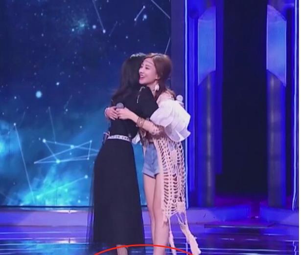 馮提莫個(gè)人資料身高深度解析，馮提莫個(gè)人資料及身高深度探究