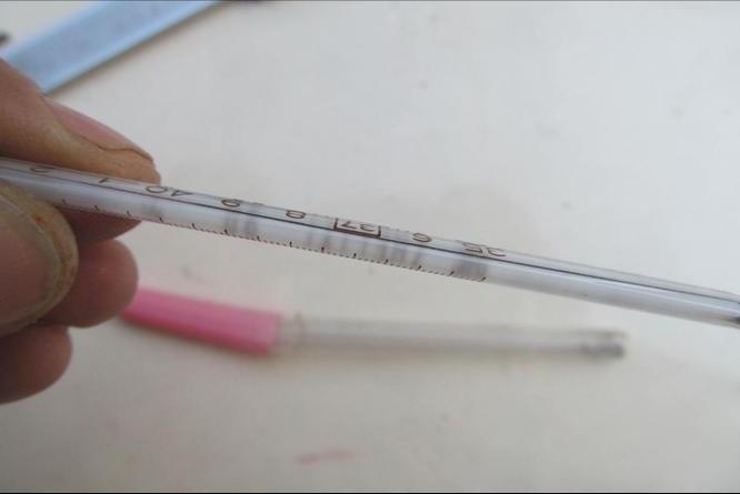 關(guān)于寶寶發(fā)燒的小妙招，如何應(yīng)對(duì)寶寶體溫達(dá)到38度的小技巧，寶寶發(fā)燒應(yīng)對(duì)指南，小妙招助你處理寶寶體溫38度問(wèn)題