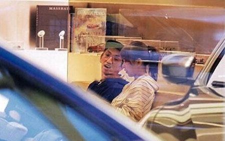 林志炫老婆的個(gè)人資料，揭秘背后的神秘面紗，林志炫妻子神秘面紗揭曉，妻子個(gè)人資料大揭秘