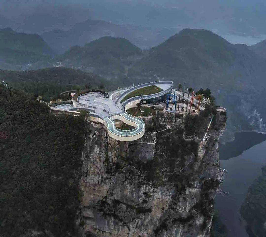 揭秘劉伯溫精選一肖930大公開，傳奇背后的秘密，劉伯溫傳奇揭秘，揭秘一肖930大公開背后的秘密