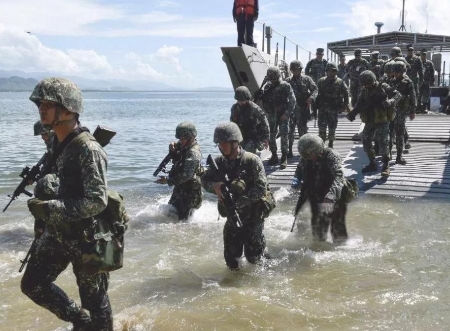 關(guān)于釣魚(yú)島事件，海警12名勇士的英勇?tīng)奚c我們的堅(jiān)定立場(chǎng)，釣魚(yú)島事件，海警勇士英勇?tīng)奚?，彰顯堅(jiān)定立場(chǎng)