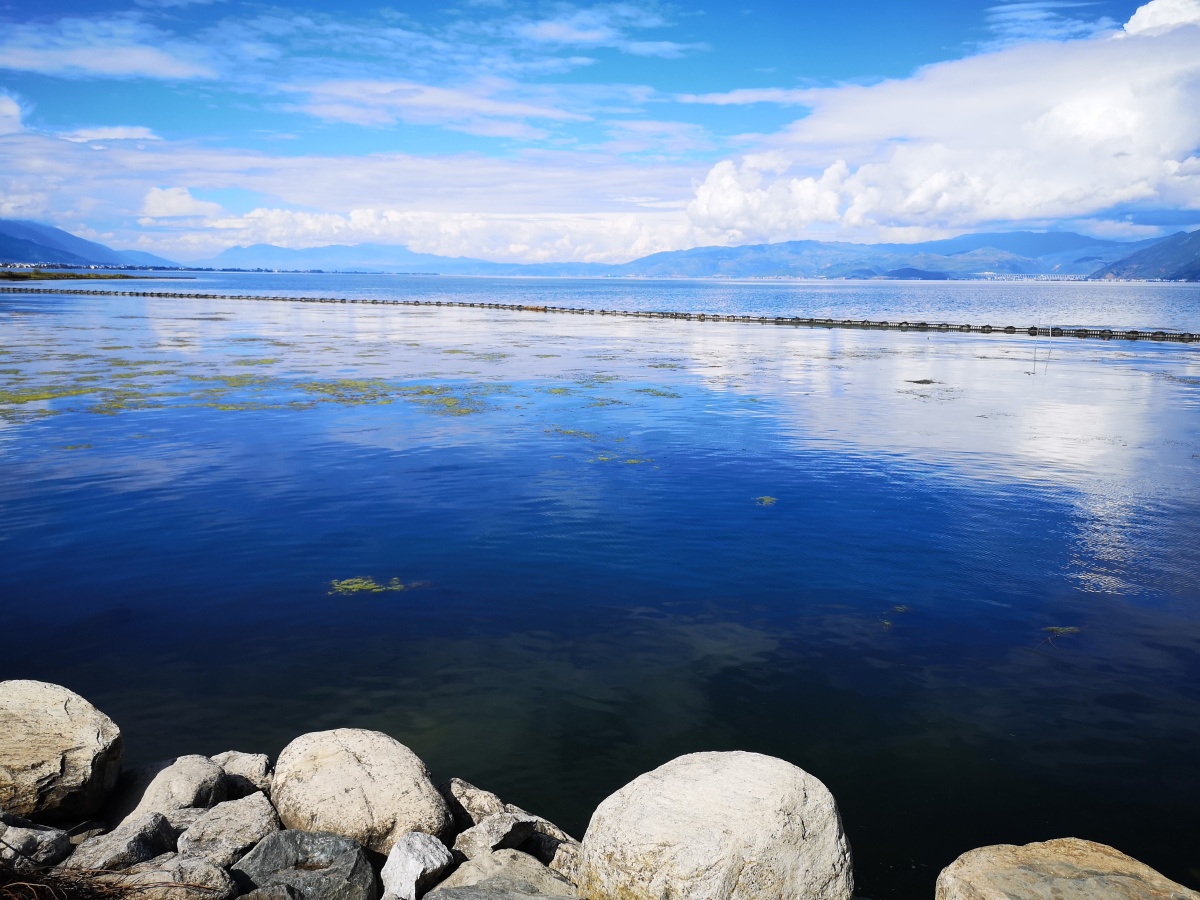 云南大理洱海，自然之美與人文的交融，云南大理洱海，自然與人文的和諧交融之美