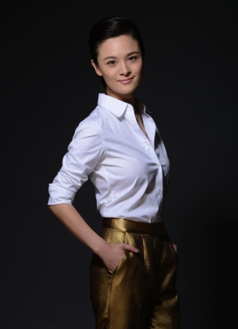 陳思斯個人資料，探索明星的璀璨人生，陳思斯，璀璨人生的探索之旅