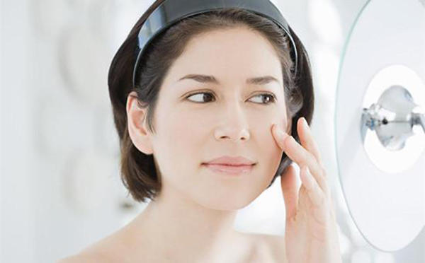 腎病早期眼睛浮腫照片，識(shí)別、理解與應(yīng)對(duì)，腎病早期眼睛浮腫詳解，識(shí)別、理解與應(yīng)對(duì)方法