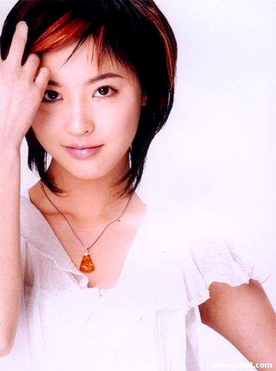 吳佳尼個人資料照片，探索明星的璀璨人生，吳佳尼個人檔案揭秘，探索明星璀璨人生之旅