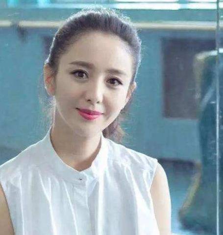 中國(guó)四大顏值女星，璀璨明星閃耀娛樂(lè)圈，中國(guó)四大顏值女星璀璨閃耀娛樂(lè)圈之巔