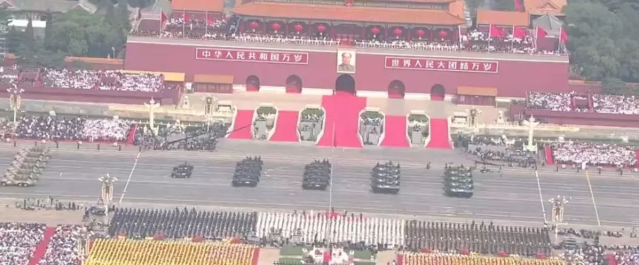 慶祝輝煌歷程，60周年大閱兵全程直播回顧與展望，慶祝輝煌歷程，大閱兵回顧與展望——紀念成立六十周年