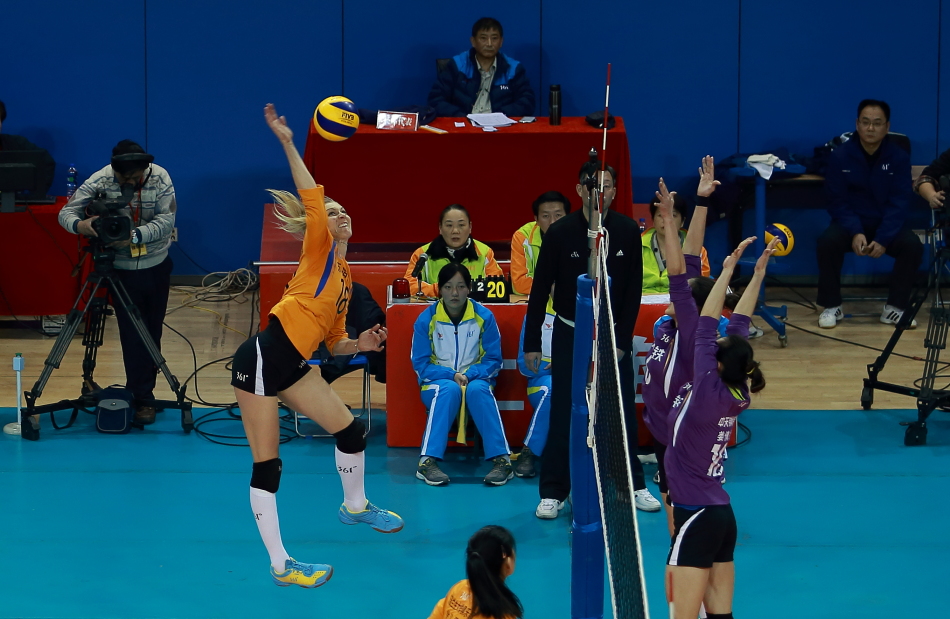 王中王四肖選一碼首頁，揭秘彩票背后的秘密與策略，揭秘彩票背后的秘密與策略，王中王四肖選一碼首頁解析