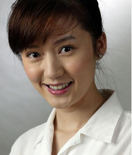 揭秘演員李乃文的神秘妻子——黃曼的個人資料與照片，演員李乃文神秘妻子黃曼曝光，揭秘個人資料和照片