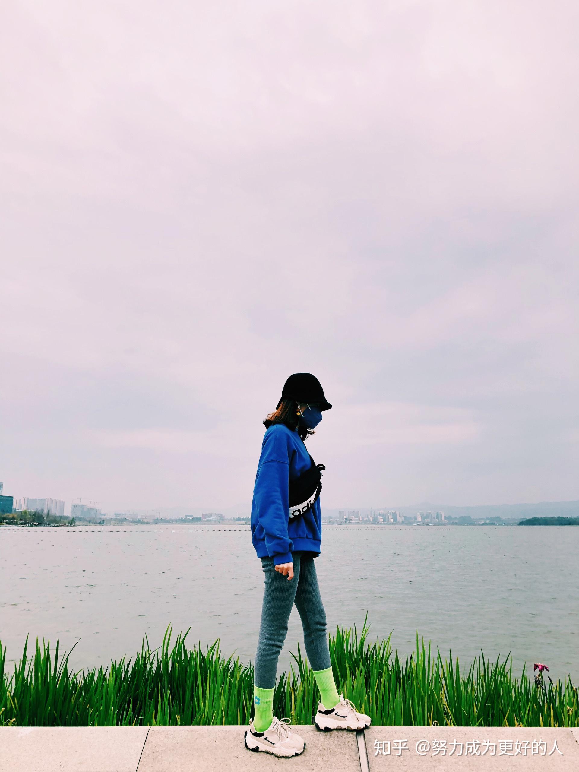 女生身高155cm算矮嗎？——一個(gè)值得探討的話題，女生身高155cm是否算矮，深度探討的話題