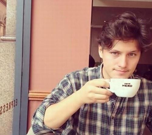 Ella個(gè)人資料，探索明星的璀璨人生，Ella個(gè)人檔案揭秘，探索璀璨明星人生