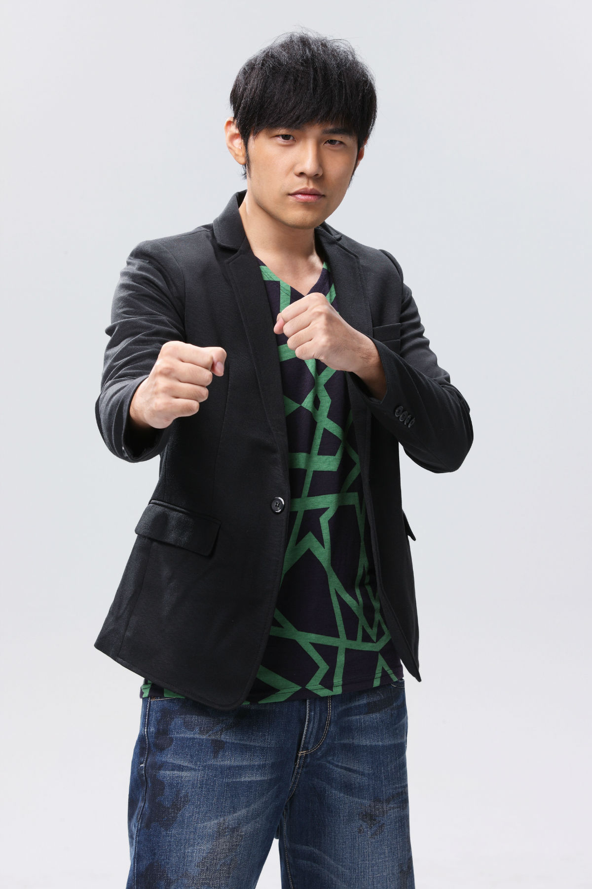 周杰倫個(gè)人簡(jiǎn)歷資料，周杰倫個(gè)人簡(jiǎn)介資料概述