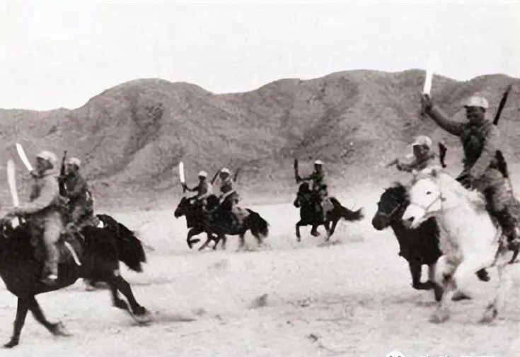 西路軍，歷史回顧與深入解析，西路軍歷史回顧與深度解析，戰(zhàn)略決策與戰(zhàn)爭影響研究