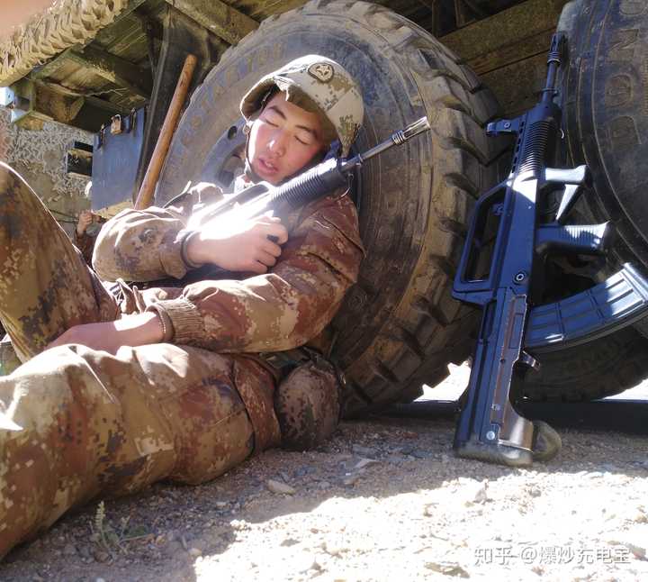 當(dāng)兵體力差會(huì)被退回來嗎？解析新兵體能訓(xùn)練與適應(yīng)過程，新兵體能訓(xùn)練與適應(yīng)過程解析，體力差會(huì)被退回嗎？