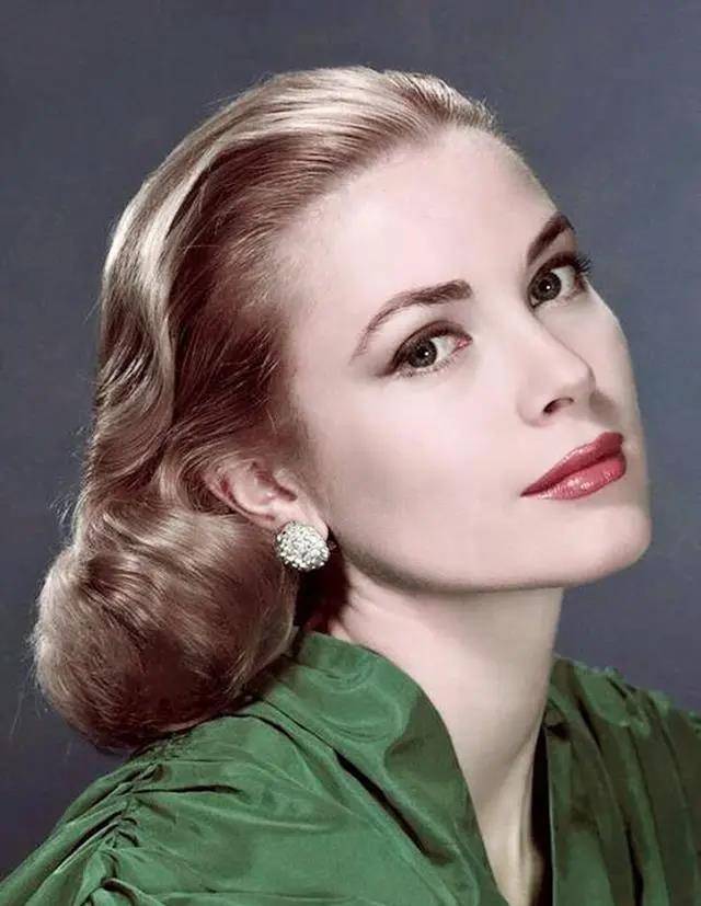 好萊塢歷史最美女星，璀璨星辰的傳奇故事，好萊塢歷史璀璨星辰，最美女星的傳奇故事