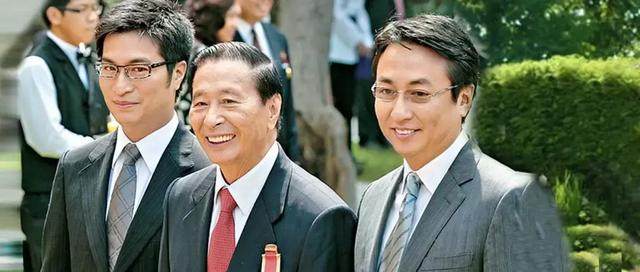 新澳彩資料免費長期公開四大才子，解密彩票行業(yè)的智慧與策略，解密彩票智慧與策略，新澳彩資料四大才子長期公開分享免費資訊