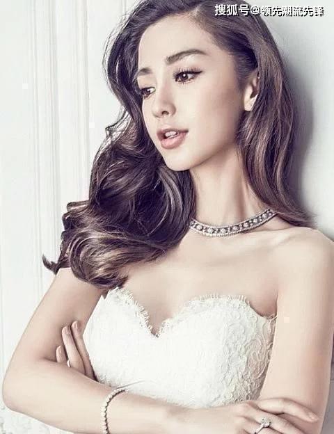 最美明星前十名，璀璨星空的耀眼明珠，最美明星榜單揭曉，璀璨星空中閃耀的十大耀眼明珠