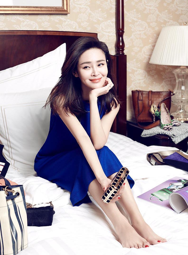 演員于明加，演藝之路與魅力展現(xiàn)，演員于明加的演藝之路與魅力綻放