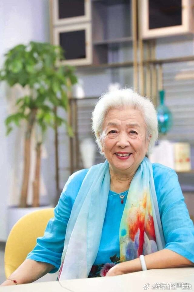 謝芳個人資料簡介及簡歷，謝芳個人資料簡介與生平簡歷概述