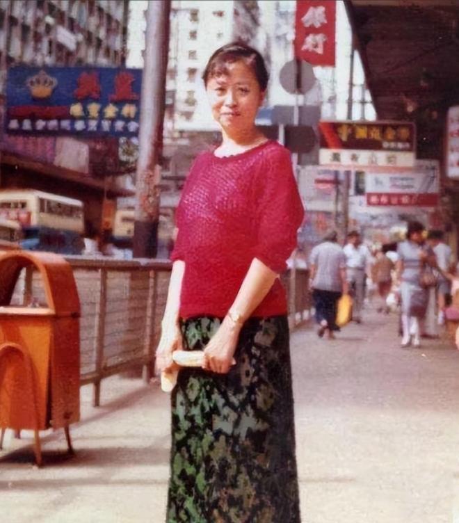 張少華個人資料及其丈夫，深度解析，張少華個人生活揭秘，丈夫身份深度解析與生平概覽