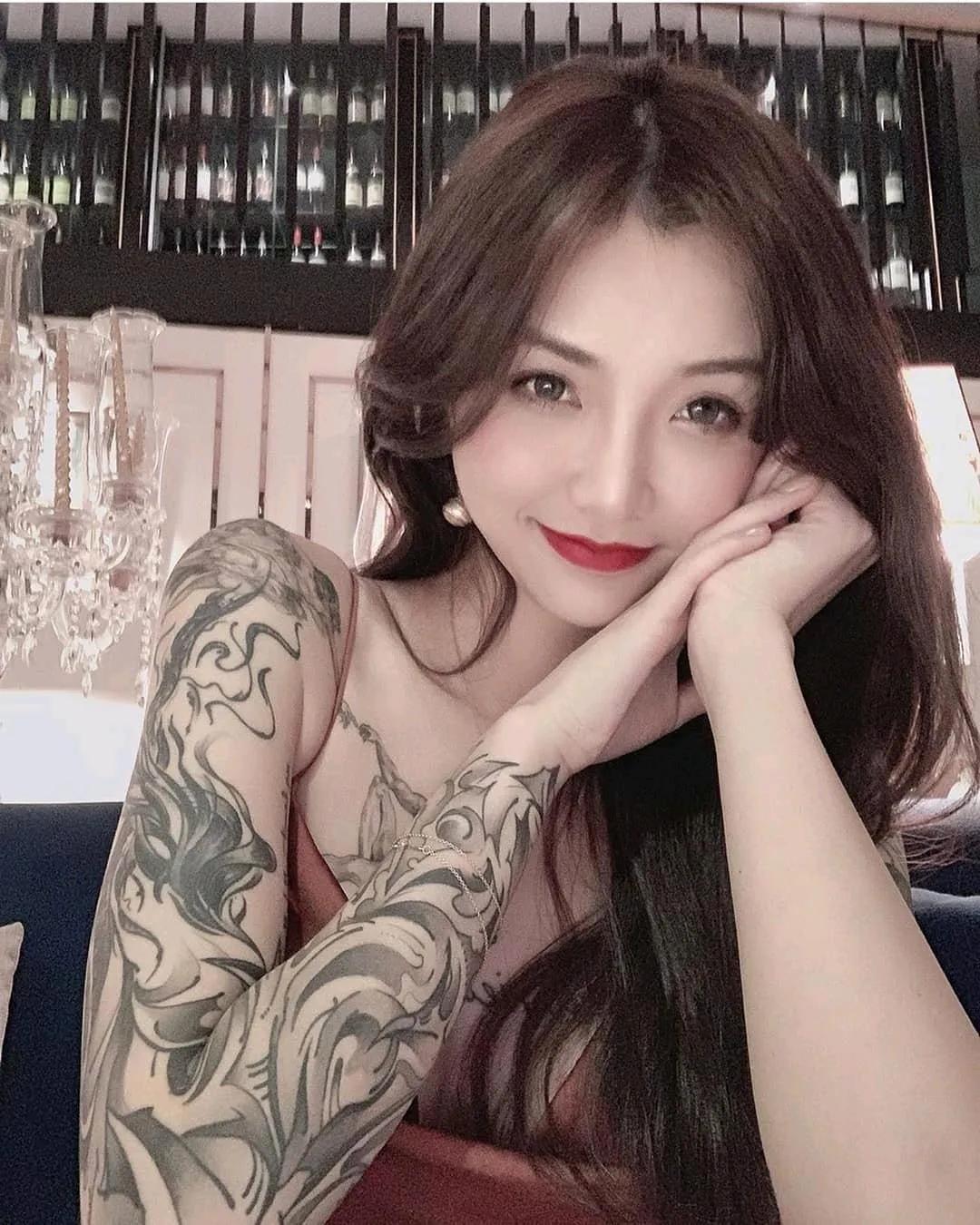 日本著名下海優(yōu)女名單——探索日本娛樂(lè)產(chǎn)業(yè)的璀璨明珠，日本娛樂(lè)產(chǎn)業(yè)的璀璨明珠，著名下海優(yōu)女名單探索