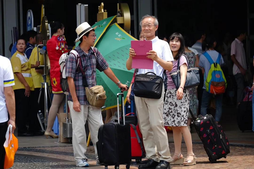 澳門242最快開獎結(jié)果，揭秘彩票背后的秘密，澳門彩票開獎結(jié)果揭秘，探尋背后的秘密與最新開獎動態(tài)