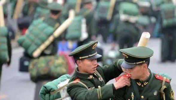 大學生當兵需要什么條件，大學生當兵的條件與要求，全面解讀報名資格