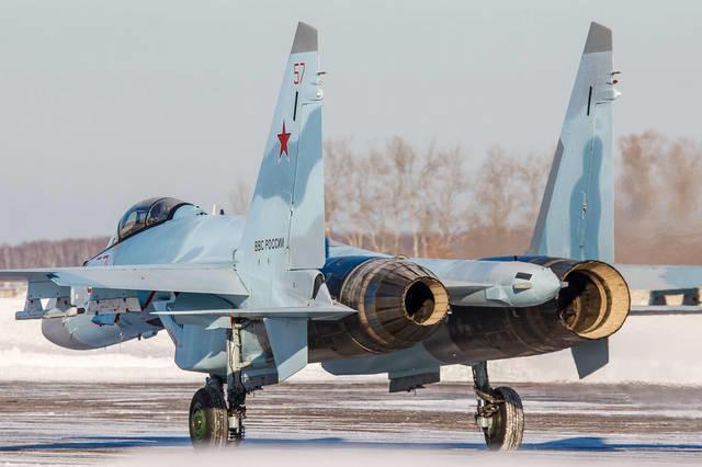 殲-11戰(zhàn)機(jī)，卓越性能與獨(dú)特優(yōu)勢解析，殲-11戰(zhàn)機(jī)，卓越性能與獨(dú)特優(yōu)勢深度解析