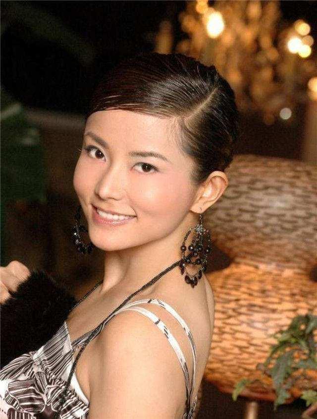 李鈺個(gè)人資料圖片男友，深度探索與解析，李鈺個(gè)人檔案揭秘，男友關(guān)系深度探索與解析