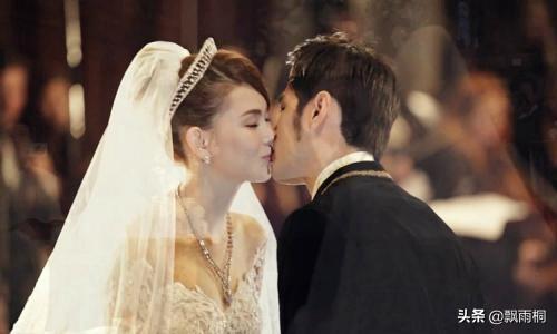 周杰倫為何選擇了昆凌做妻子，深度解析背后的原因，周杰倫選擇昆凌背后的深度原因解析，揭秘婚姻背后的故事