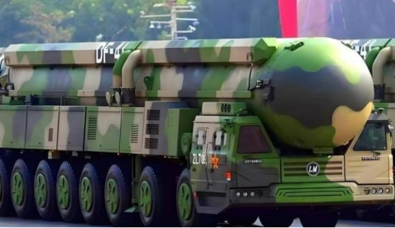 東風(fēng)41能否擊沉航母？解析與探討，東風(fēng)41能否擊沉航母？深度解析與探討